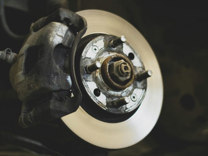 How to Tell if Your Brakes Need Replacing