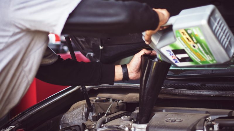 When to Change Engine Oil: The Ultimate Guide